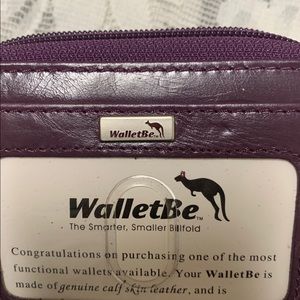 Vintage walletBe purple wallet.
